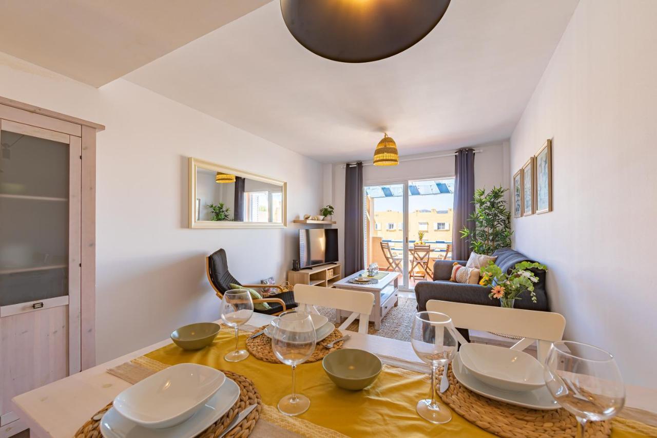 Beachfront, Pool, Terrace & Wifi * Tarifa