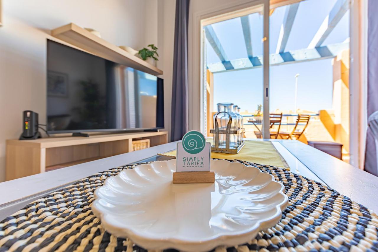 Apartamento Beachfront, Pool, Terrace & Wifi *